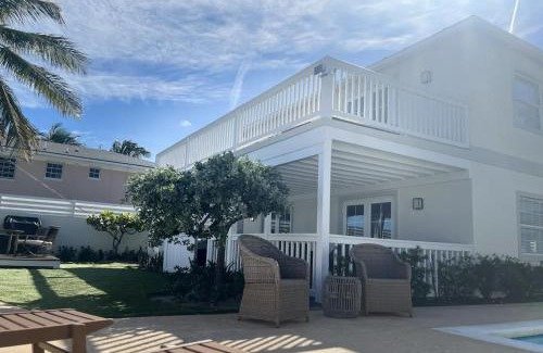 Cable Beach Villas