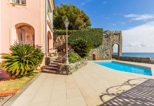 luxury-house-albisola_xxl60.jpg