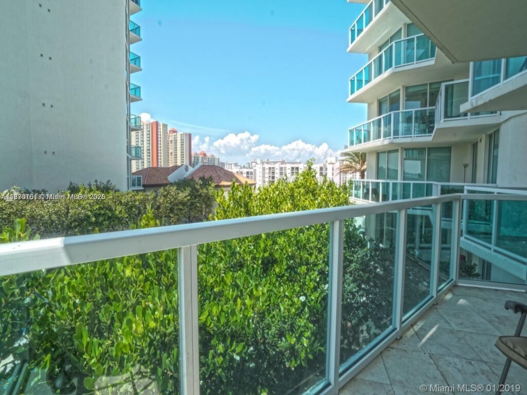 A11870101 Condo #2-704